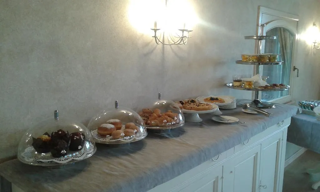 Relais Mondotella 포촐렌고 0*,
